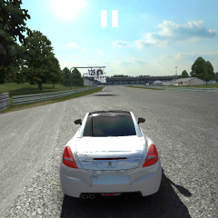 車を愛する全ての人へ。レーシングゲーム神アプリ『Assoluto Racing』のご紹介のサムネイル