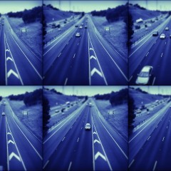 最大で64枚の連写が可能なカメラアプリ「ソソカメラLite（マルチ連写カメラ）」のサムネイル