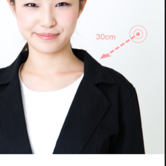 プロ並みにキレイ！証明写真アプリで好印象な履歴書の写真を作るコツのサムネイル